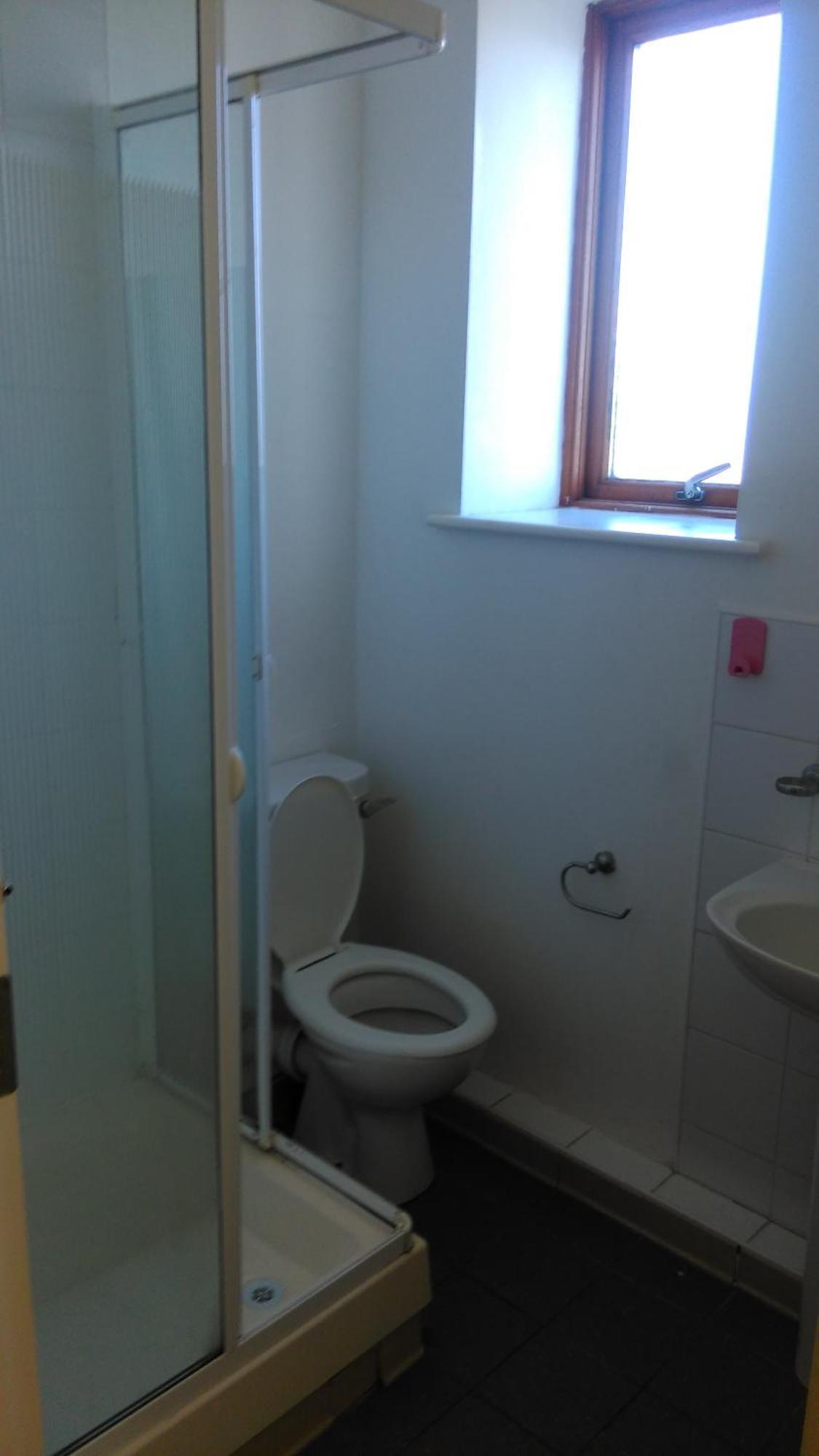 2 Bedroom, 2 Bathroom Apartment Dublin Eksteriør billede