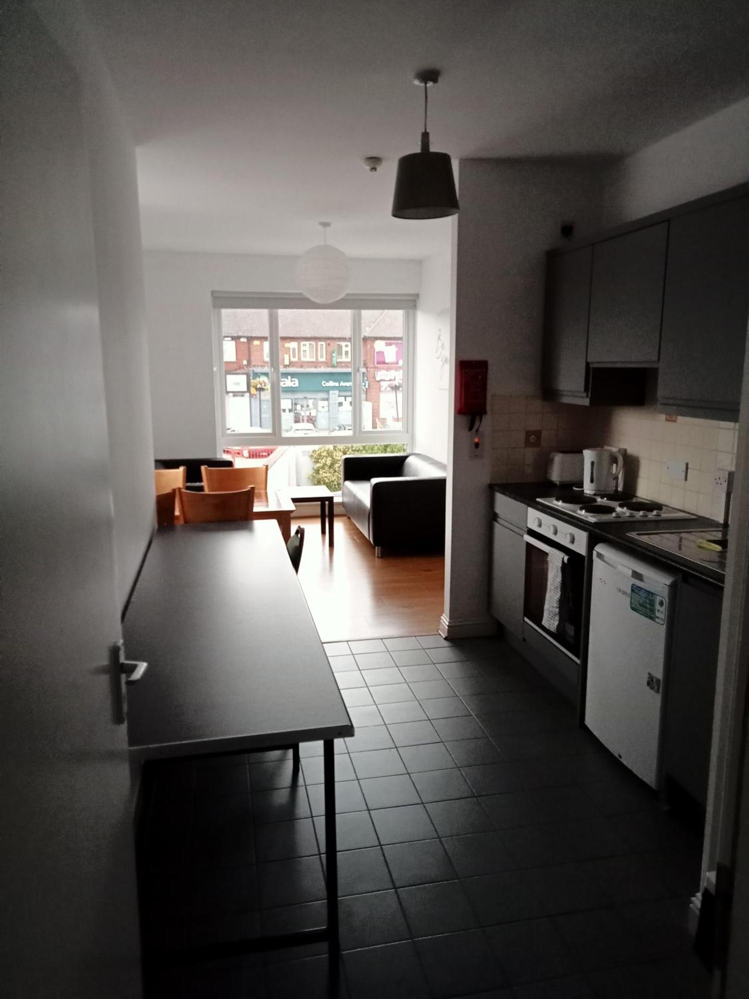 2 Bedroom, 2 Bathroom Apartment Dublin Eksteriør billede